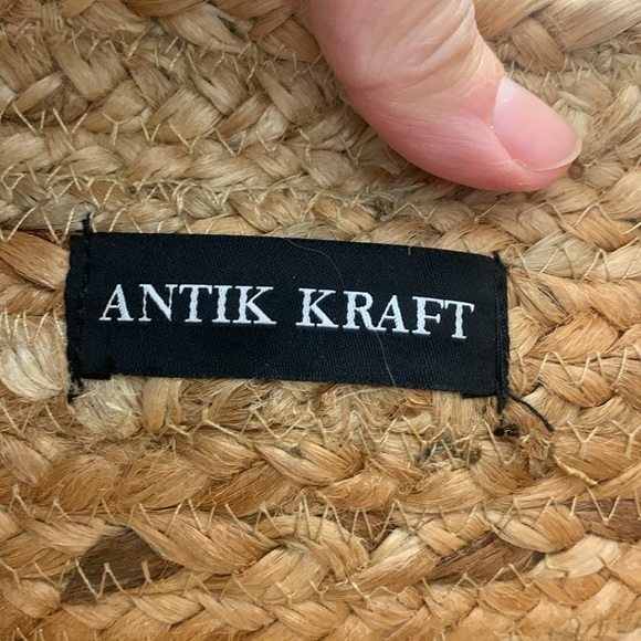 Antik Kraft Anthropologie Boho Pallavi
Jute Tote Bag in Excellent Condition - Picture 5 of 7